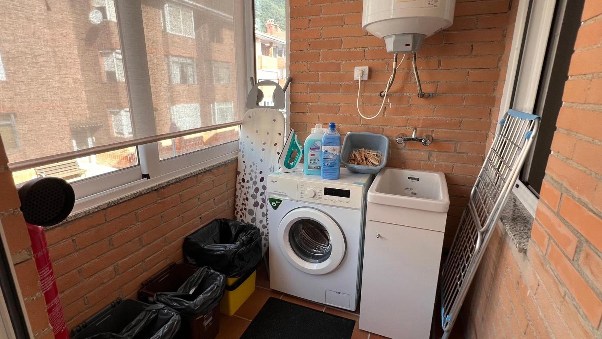 Apartament Acollidor Al Bergueda 6P Sant Jordi de Cercs Eksteriør bilde